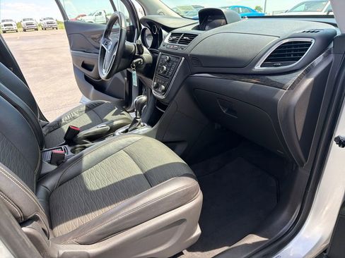 Used 2015 Buick Encore Convenience FWD image 19