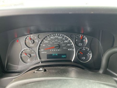 New 2026 Chevrolet Express 2500 Extended w/ Driver Convenience Package RWD image 9