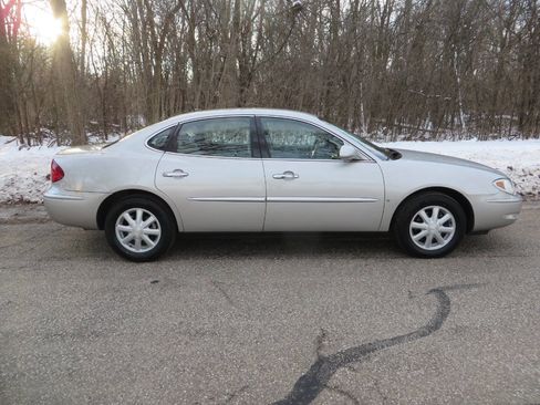 Used 2006 Buick LaCrosse CX image 6