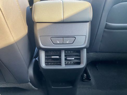 New 2026 GMC Terrain AT4 w/ Convenience Package III AWD/4WD image 28