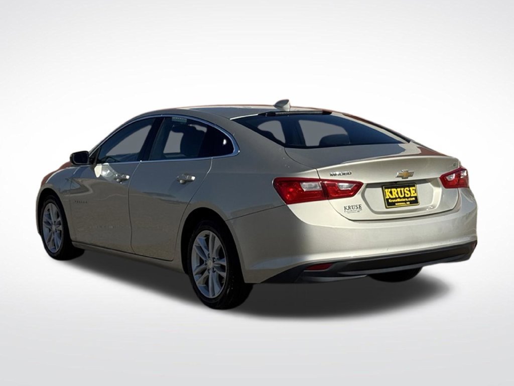 Used 2016 Chevrolet Malibu LT FWD image 35