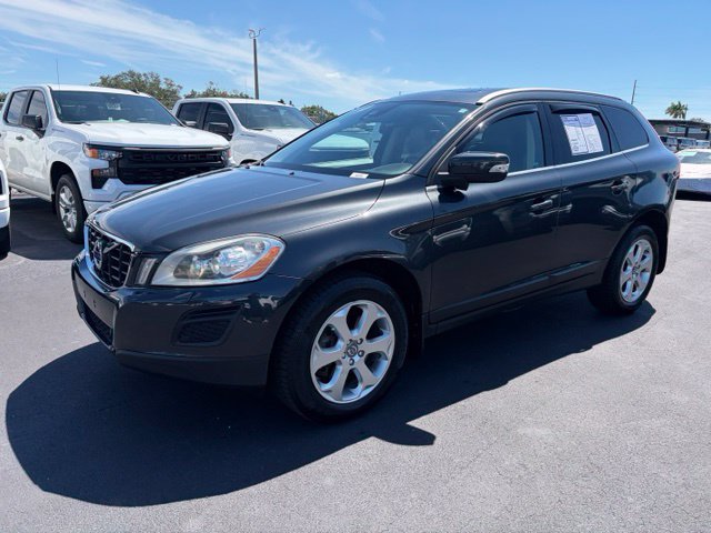 Used 2013 Volvo XC60 3.2 AWD/4WD image 3