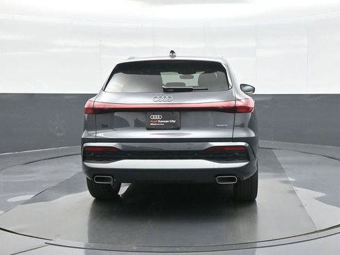 Used 2025 Audi Q5 Premium Plus w/ Premium Plus AWD/4WD image 6