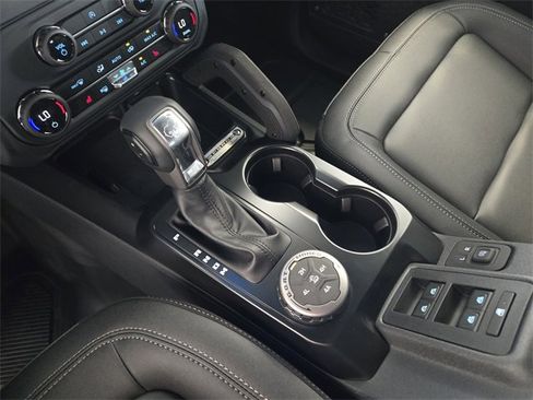 New 2025 Ford Bronco Big Bend w/ Black Diamond Package image 16