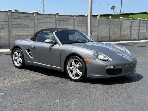 Used 2005 Porsche Boxster RWD image 8