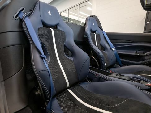 Certified 2023 Ferrari F8 Tributo RWD image 16