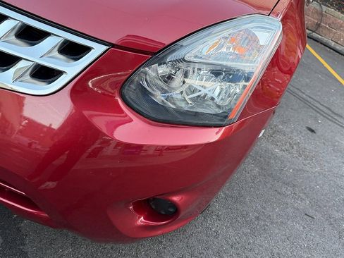 Used 2014 Nissan Rogue S image 9