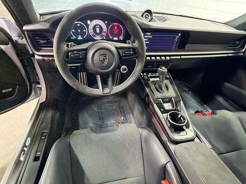 Certified 2026 Porsche 911 GT3 RWD image 16