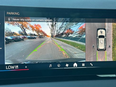 Used 2025 BMW X3 xDrive30i w/ Premium Package image 26