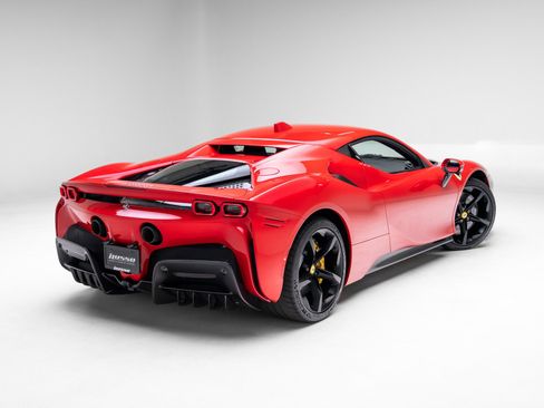 Used 2024 Ferrari SF90 Stradale image 43