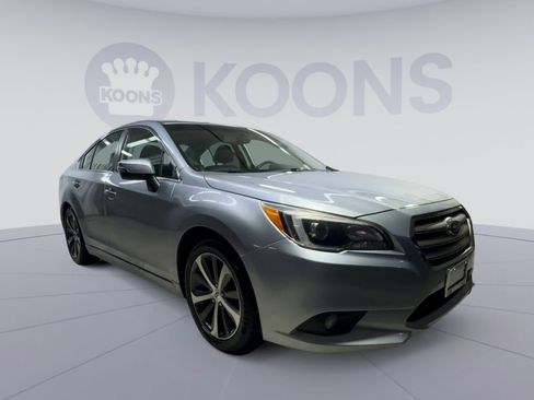 Used 2016 Subaru Legacy 2.5i Limited AWD/4WD image 2