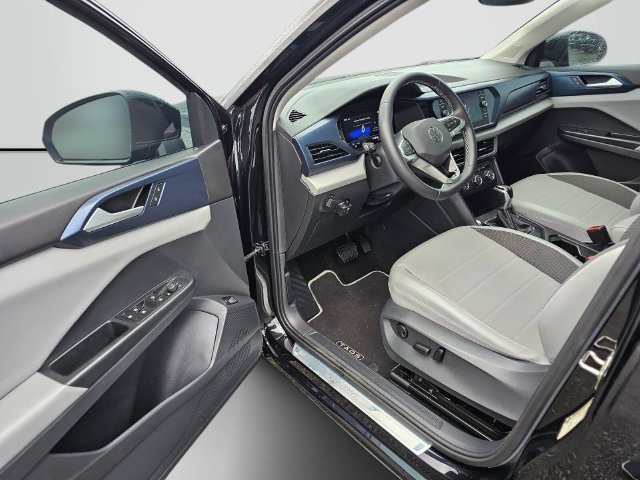 Used 2022 Volkswagen Taos SE AWD/4WD image 18
