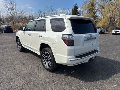 Used 2023 Toyota 4Runner Limited AWD/4WD image 2