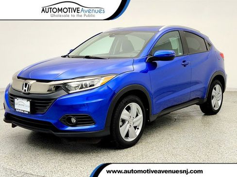 Used 2019 Honda HR-V EX image 1