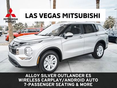 New 2026 Mitsubishi Outlander ES