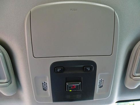 Used 2021 Toyota Camry LE FWD image 30
