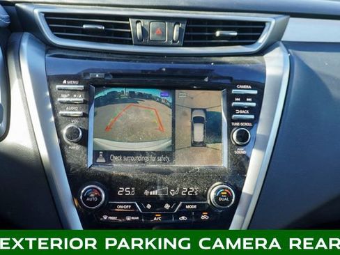 Used 2024 Nissan Murano SL image 20