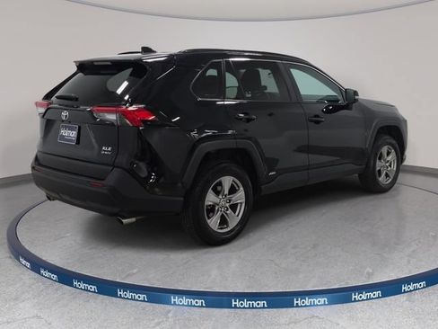 Certified 2025 Toyota RAV4 XLE AWD/4WD image 5