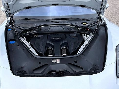 Used 2026 Porsche Panamera 4 E-Hybrid AWD/4WD image 23