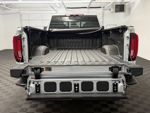 Used 2023 GMC Sierra 3500 SLT AWD/4WD image 24