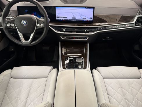 Used 2024 BMW X5 xDrive50e w/ Premium Package AWD/4WD image 15
