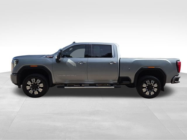 Used 2024 GMC Sierra 3500 Denali w/ Denali Reserve Package AWD/4WD image 10