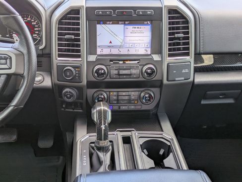 Used 2019 Ford F150 Raptor w/ Equipment Group 802A Luxury image 15