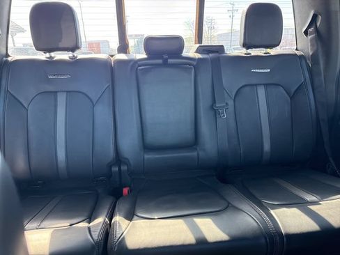 Used 2020 Ford F150 Platinum w/ Equipment Group 701A Luxury AWD/4WD image 27