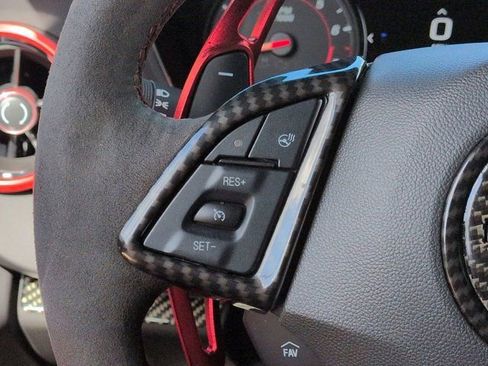 Used 2020 Chevrolet Camaro ZL1 image 23