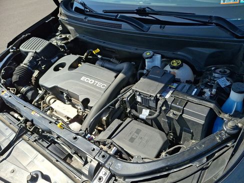 Used 2019 Chevrolet Equinox LT FWD image 28