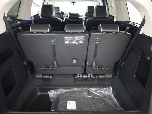 New 2026 Honda Odyssey Touring image 24