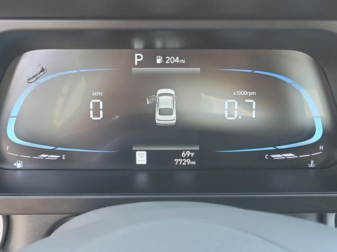 Certified 2025 Hyundai Elantra Sport FWD image 10