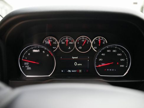 Used 2021 Chevrolet Silverado 1500 LT image 31