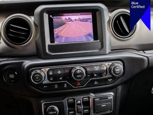 Used 2020 Jeep Gladiator Sport w/ Quick Order Package 24S AWD/4WD image 21