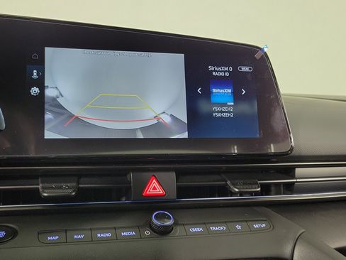 New 2025 Hyundai Elantra SEL image 14