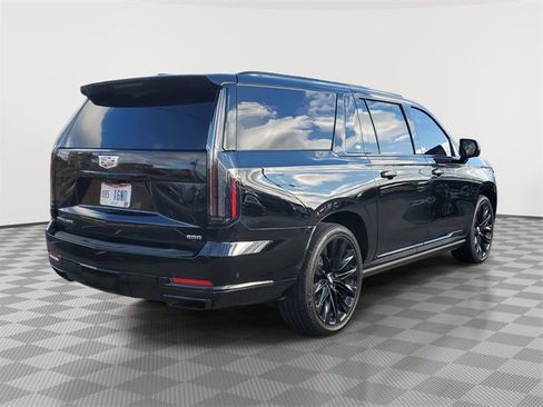 Certified 2025 Cadillac Escalade ESV Sport w/ Touring Package image 6