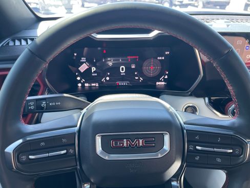 Used 2024 GMC Canyon AT4X AWD/4WD image 14