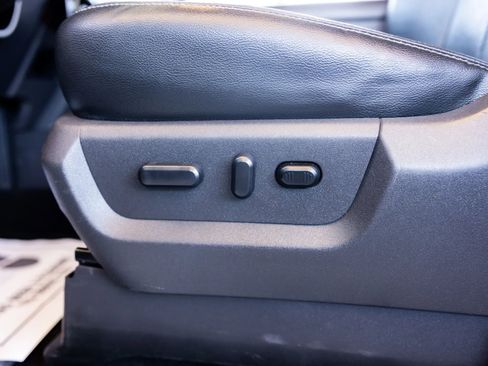 Used 2016 Ford F350 Lariat w/ Lariat Ultimate Package image 39