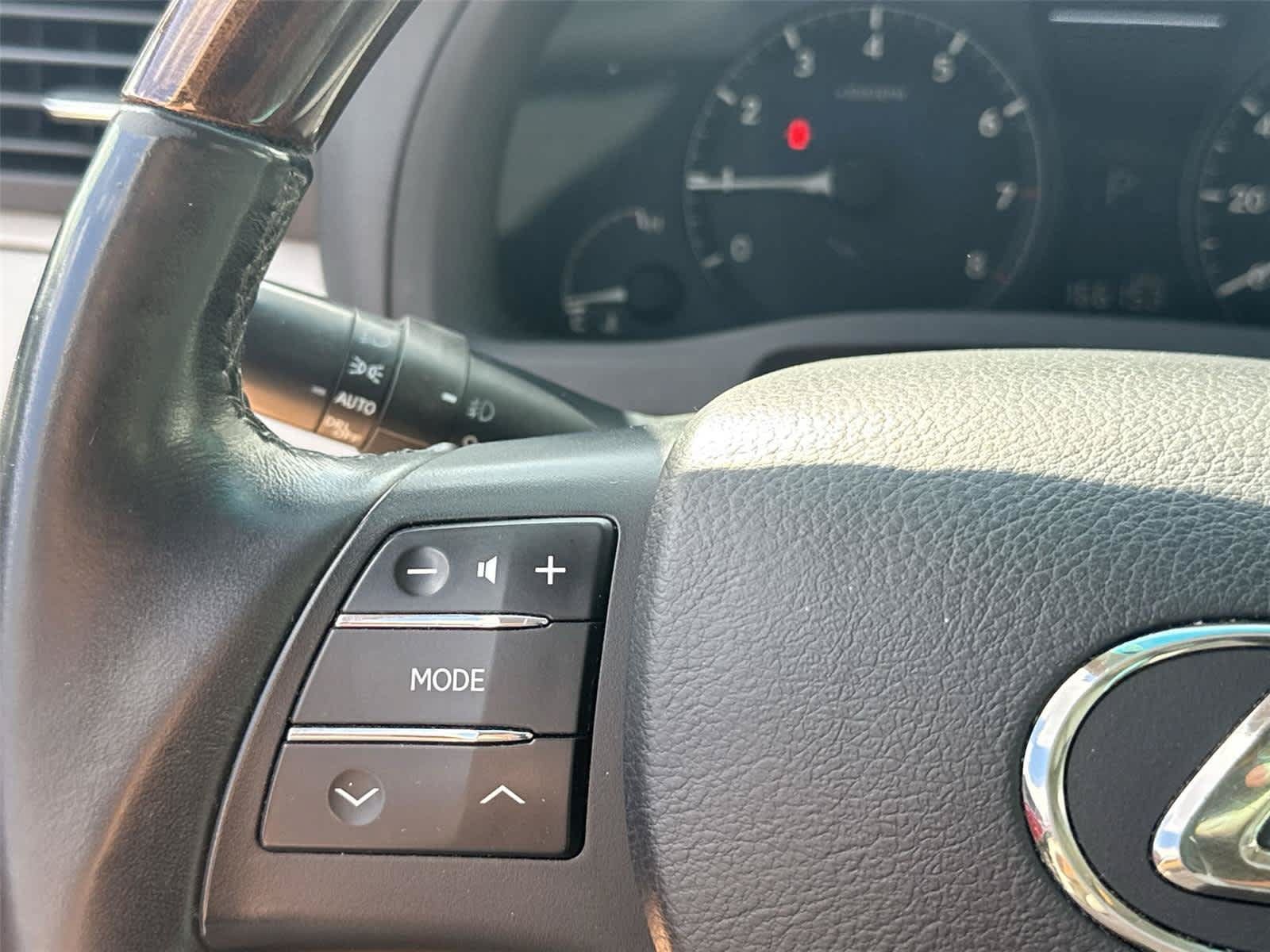 Used 2010 Lexus RX 350 AWD image 19