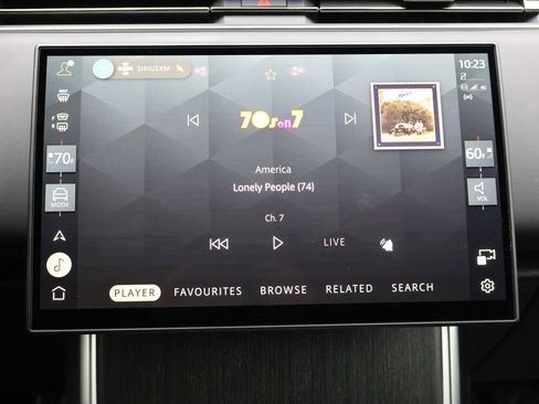 Certified 2025 Land Rover Range Rover SE AWD/4WD image 19