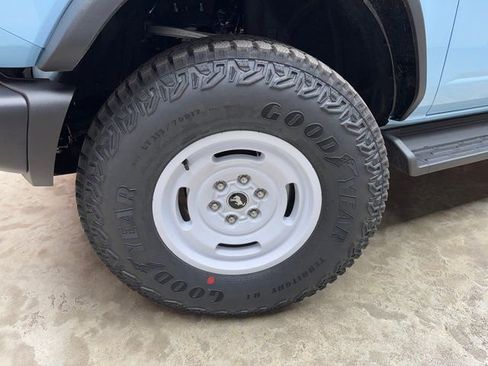 New 2025 Ford Bronco Heritage Edition image 29