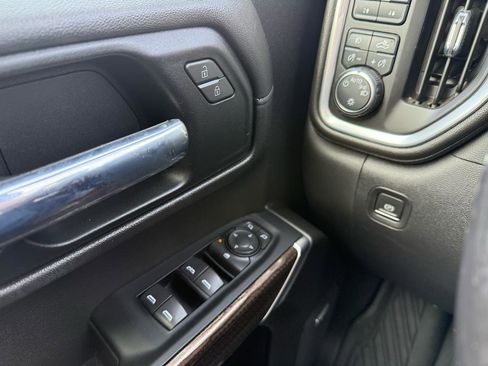 Used 2021 Chevrolet Silverado 1500 RST image 28