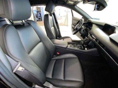 Used 2024 MAZDA MAZDA3 s FWD image 41