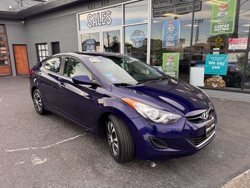 Used 2013 Hyundai Elantra GLS FWD image 4