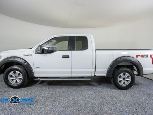 Used 2016 Ford F150 XLT w/ Equipment Group 301A Mid AWD/4WD image 4