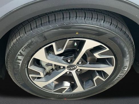 Used 2023 Kia Sportage EX FWD image 10