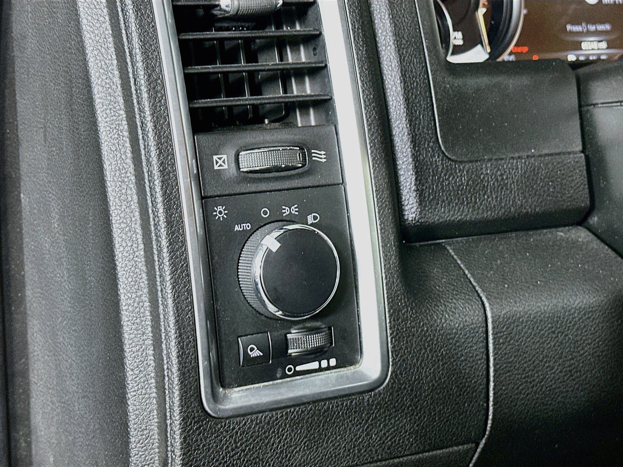 Used 2021 RAM 1500 Warlock w/ Electronics Group RWD image 16