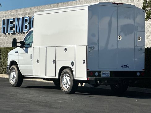 New 2026 Ford E-350 and Econoline 350 Super Duty w/ Power Equipment Group image 6
