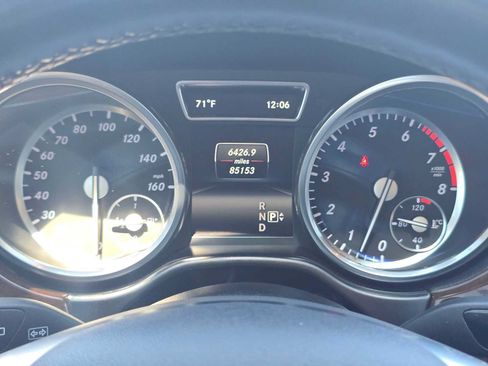 Used 2015 Mercedes-Benz ML 350 4MATIC image 27