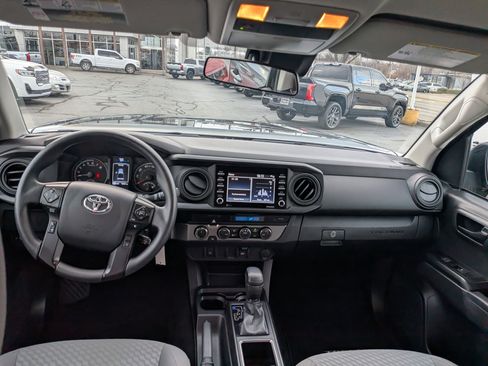 Used 2023 Toyota Tacoma SR image 15